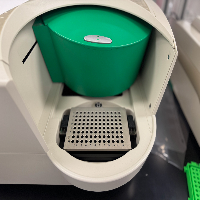 Bio-Rad QX200 Droplet Reader image 2